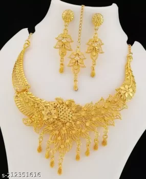 New Trendy Golden Jewellery Set for Women