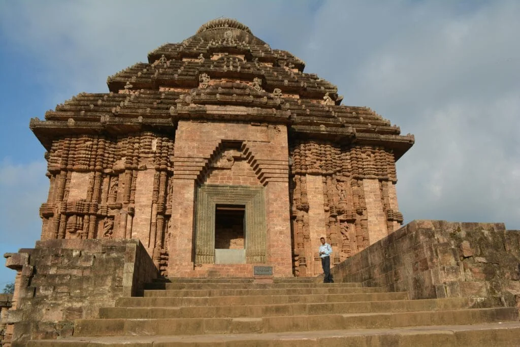 Konark Sun Temple: The Cosmic Clock in Stone