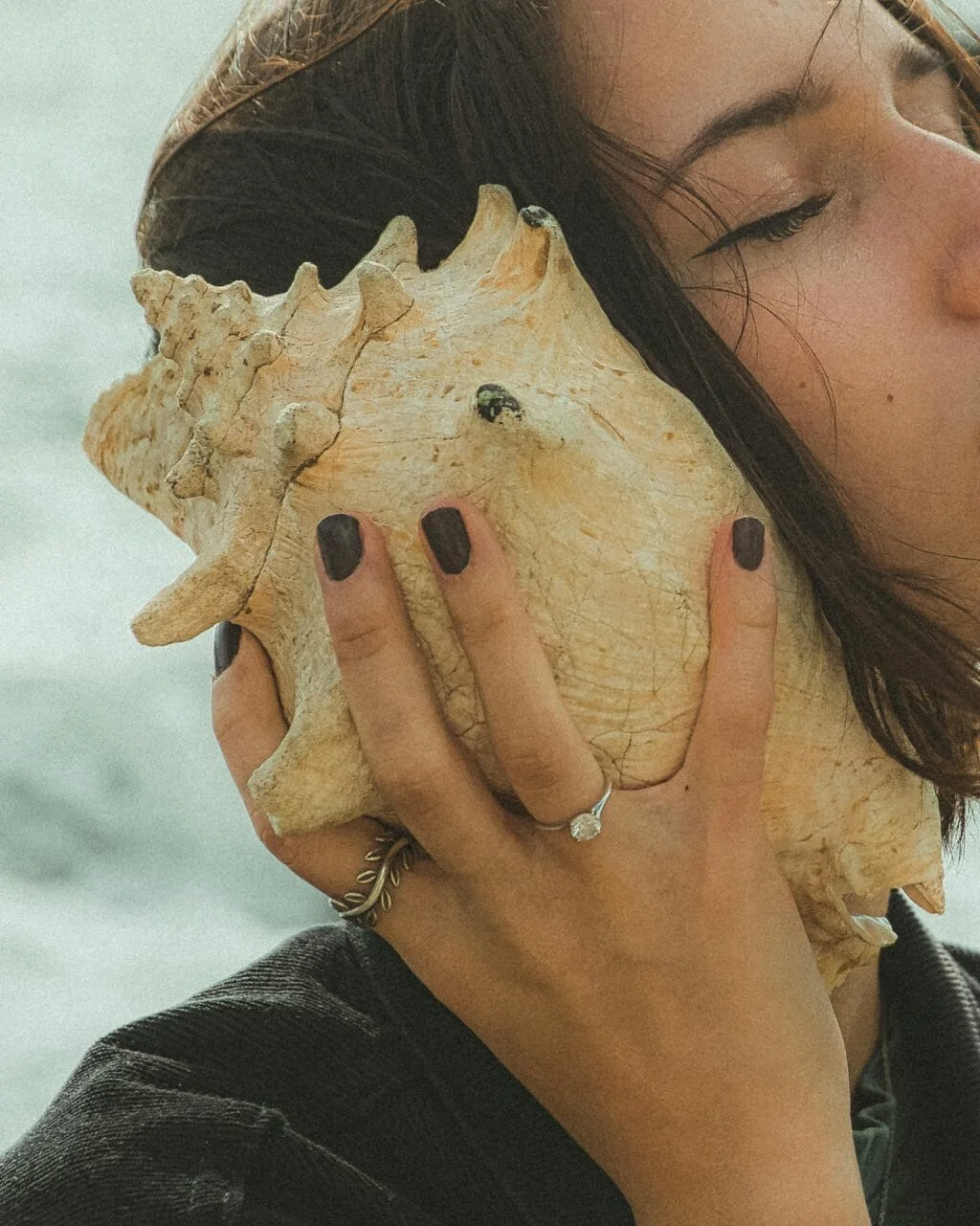 Shankha Sound Therapy: The Ancient Indian Practice of Blowing the Conch