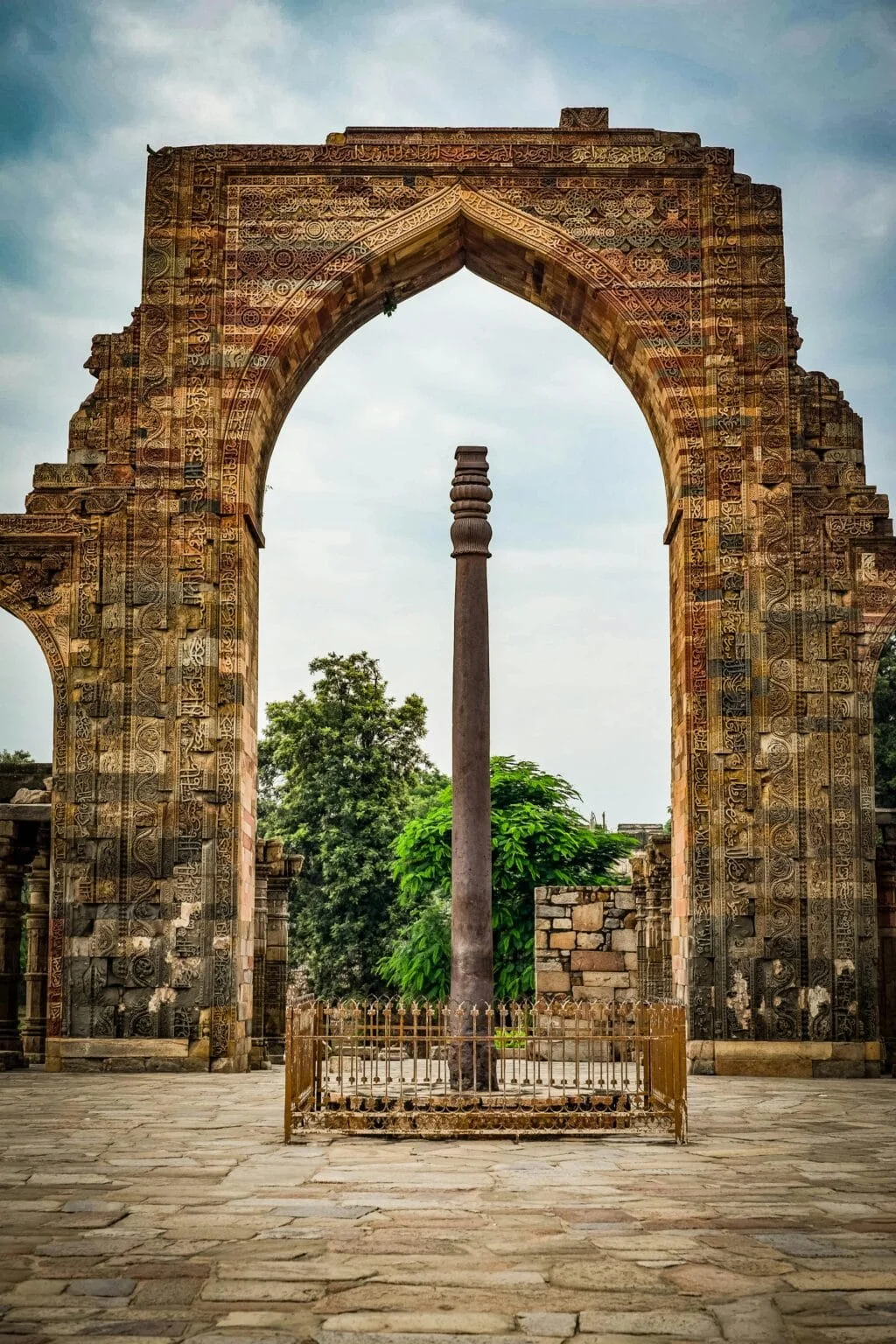 The Iron Pillar of Delhi – A Metallurgical Marvel with Cosmic Clues